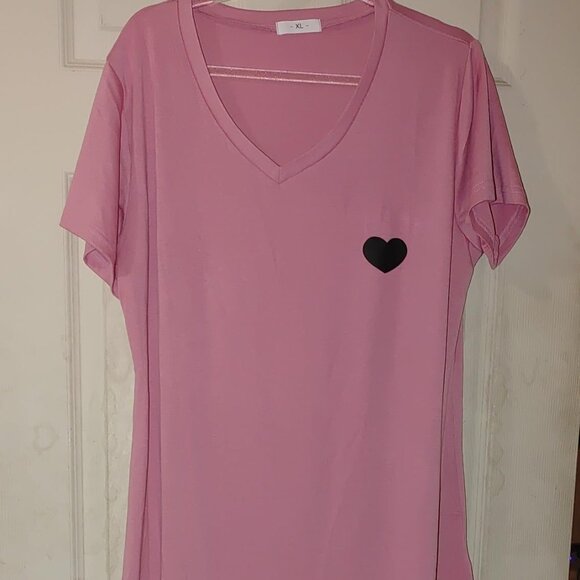 Pink Heart boatneck v back nightshirt - Picture 2 of 7